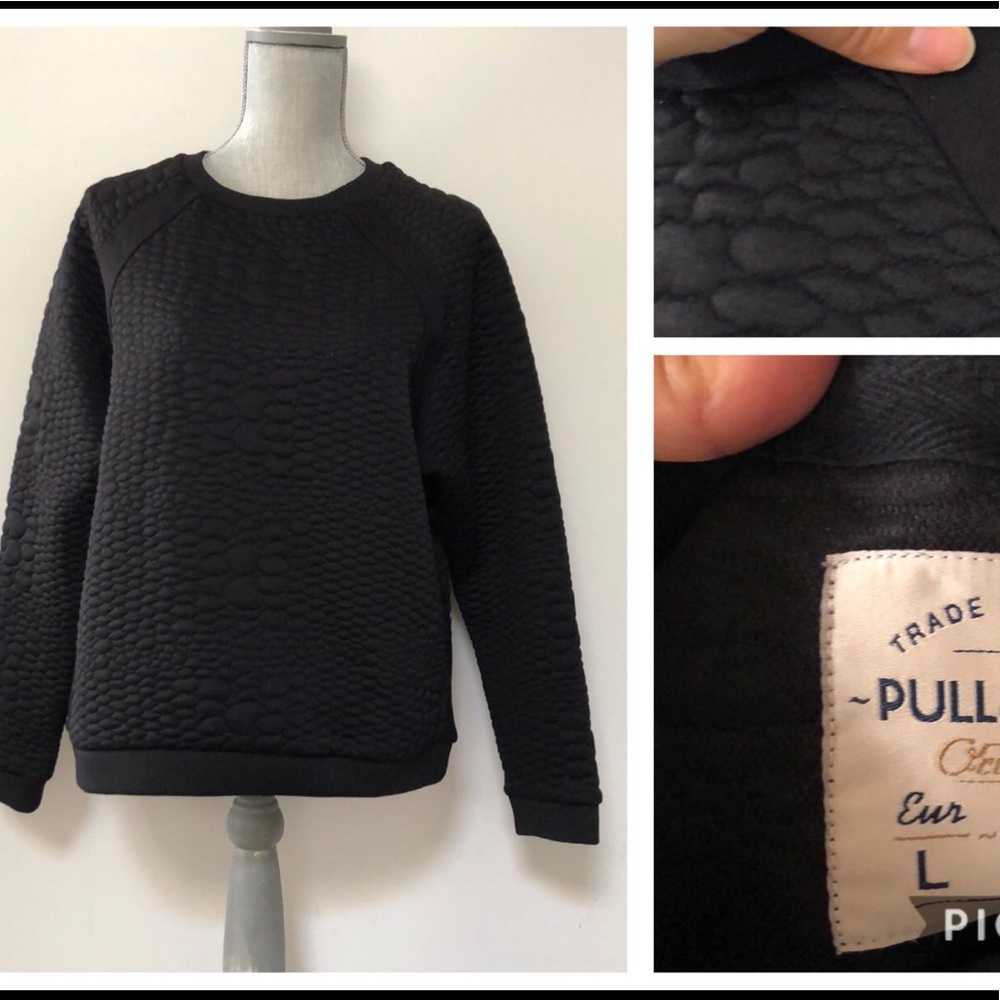 Pull and bear sweatshirt snake print